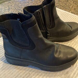Dr. Scholls black boots